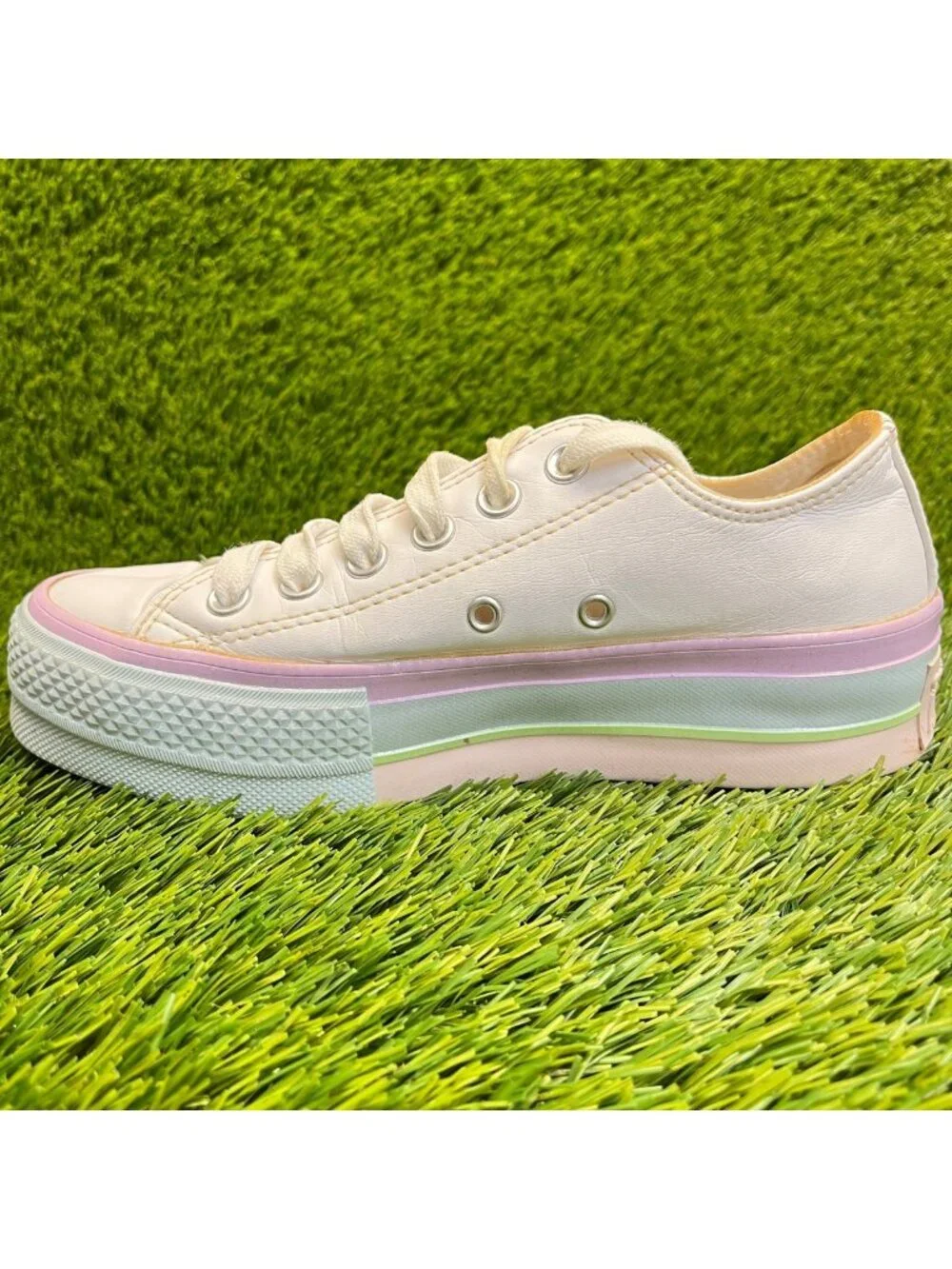 Converse Chuck Taylor All Star Lift Low Womens Size 5.5 Athletic Shoes Sneakers - Picture 2 of 10